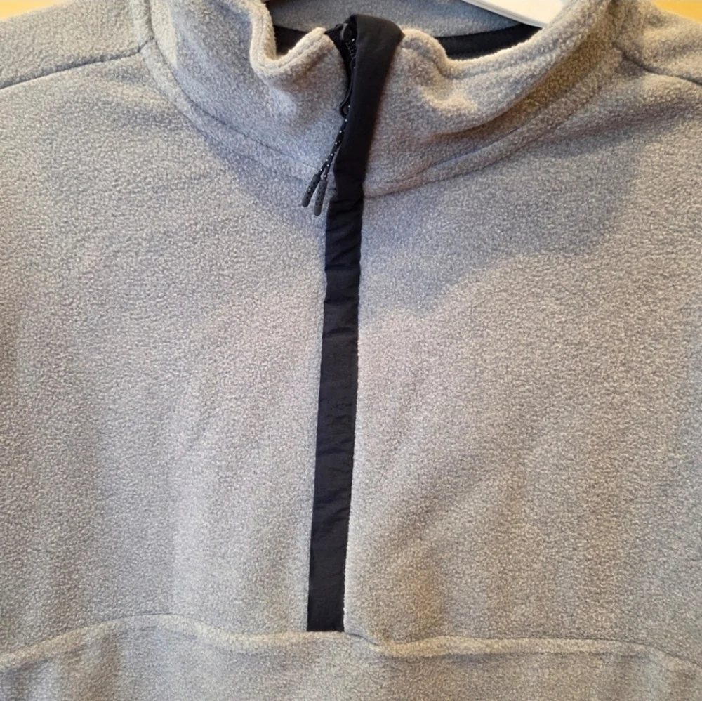 Men’s Polar Fleece High Neck 1/2 Zip Sweatshirt Blue Size Large Outdoor Ranch - Picture 6 of 10